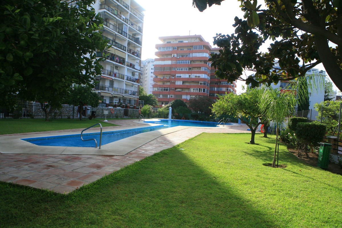 APARTMENT IN LOS BOLICHES, 3 Beds - 1 Bath, Built: 103m2, 276.000
